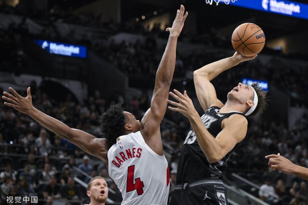 学校通过刚 学校通过刚