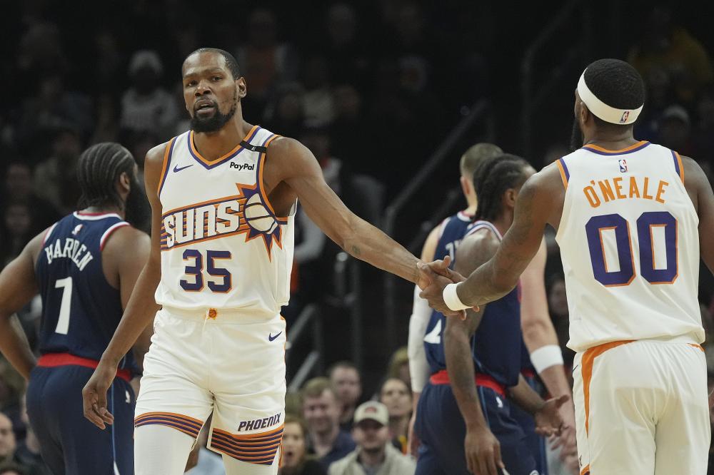 他凭借个人 他凭借个人