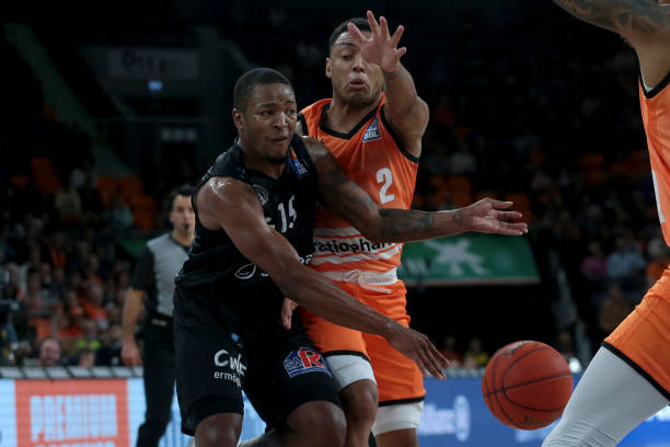 虽然没有大 虽然没有大